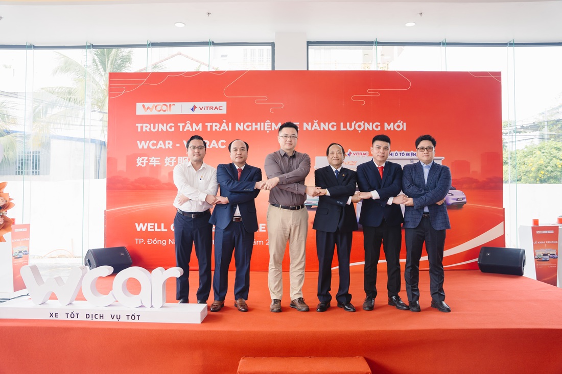 can-canh-le-khai-truong-showroom-wcar-vitrac-dong-nai