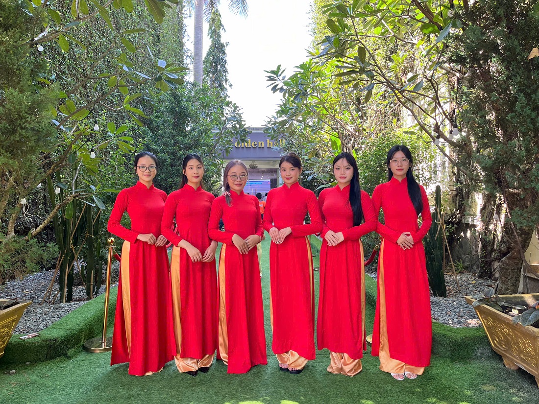 cung cấp dịch vụ PG lễ tân chuyên nghiệp