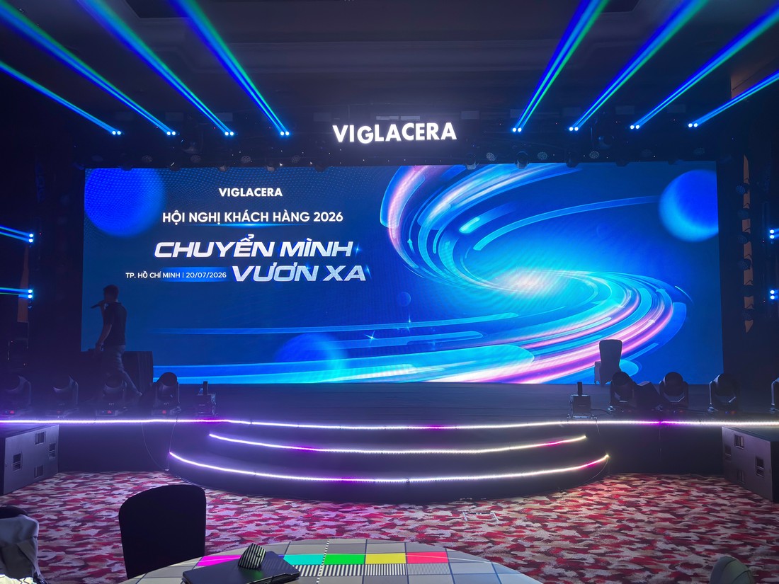 Sân khấu Chuyển mình Vươn xa tại Hội nghị khách hàng VIGSA 2026
