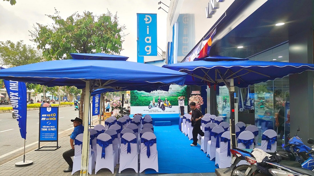 Không gian đón khách lễ khai trương VinFast Vin City Thảo Điền
