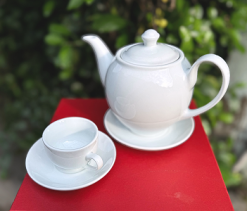 CHO THUÊ BỘ ẤM TRÀ